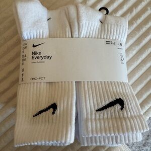 BRAND NEW NEVER OPENED! Nike White Crew Socks with Black Logo